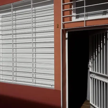 Apartamento Becquer 2 *